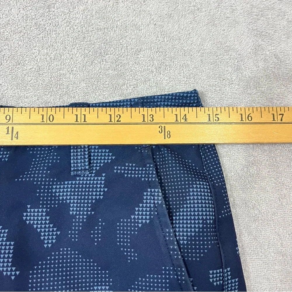 Under Armour Match Play Pants Boys 16 Blue Camoflauge Loose Fit Golf - Picture 7 of 8